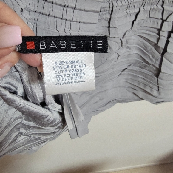 Babette - Art to Wear - Gray Combo Pleat Snap Front Jacket - Picture 5 of 5